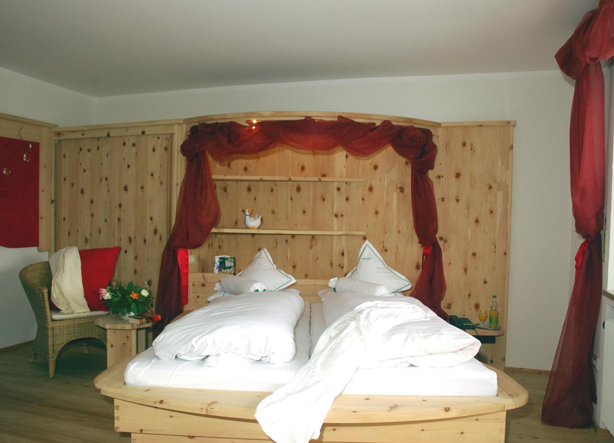 Hotel Alpenhof Bad Wörishofen Екстериор снимка
