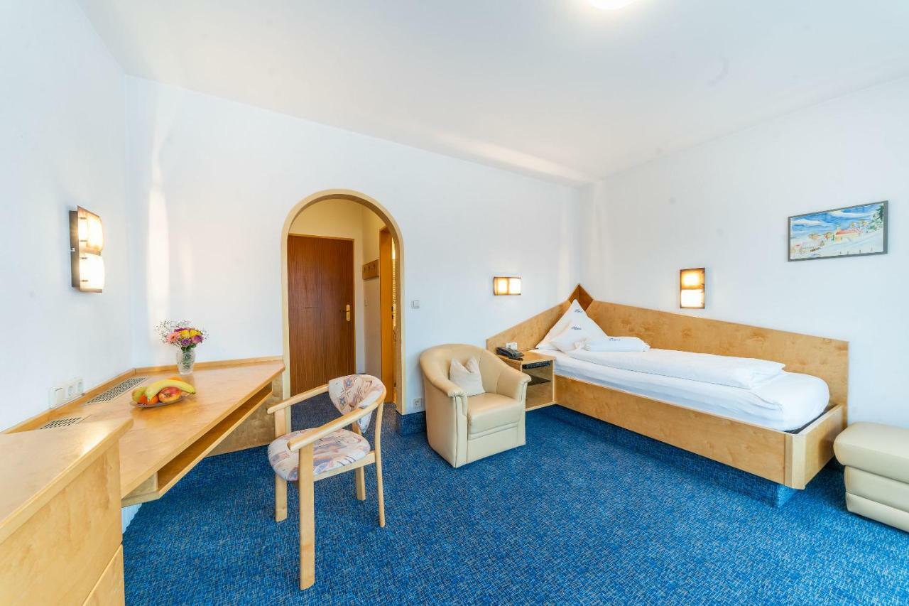 Hotel Alpenhof Bad Wörishofen Екстериор снимка