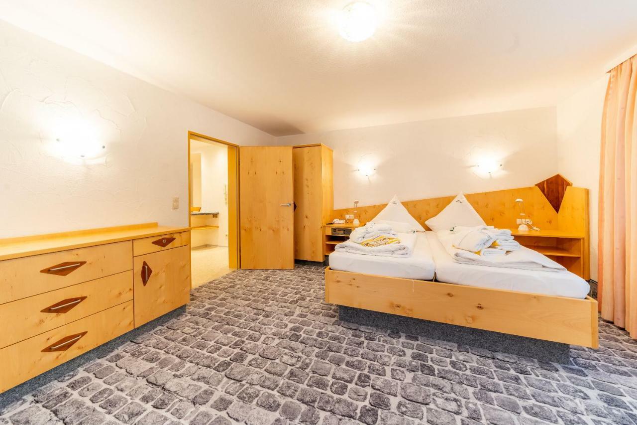 Hotel Alpenhof Bad Wörishofen Екстериор снимка